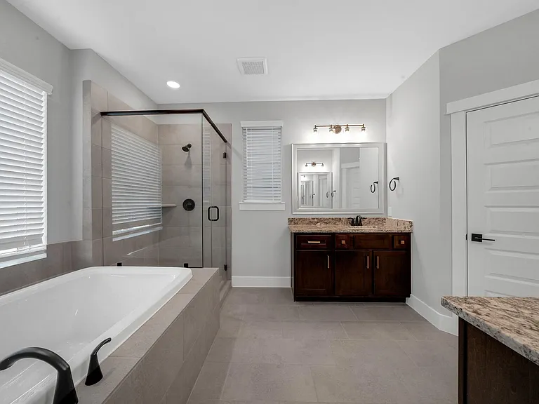 10972 Swang Link Dr — Photo 16