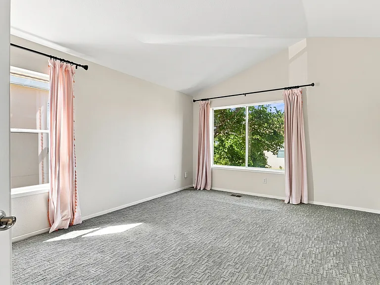2693 Mission Greens Dr — Photo 12
