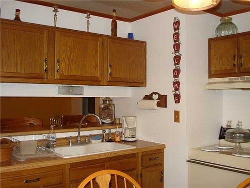 4th image of 3661 Pleasant Lake Dr