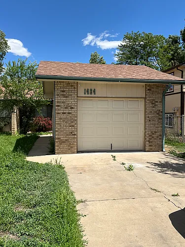1424 Centennial Dr Photo 1