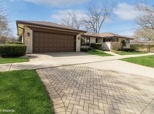 116 E Adams St, Elmhurst, IL 60126