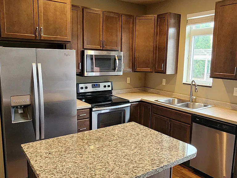 234 E Residence Pl — Photo 7
