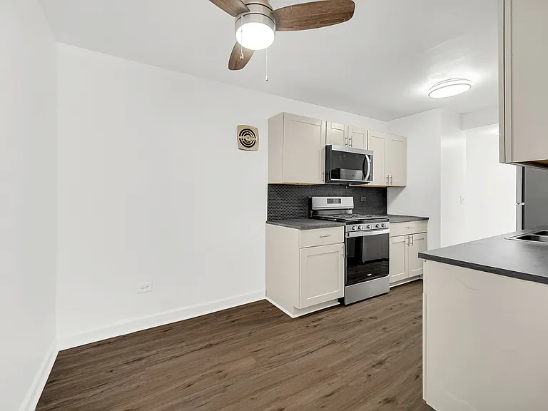 2654 W 12th Pl #1 — Photo 10