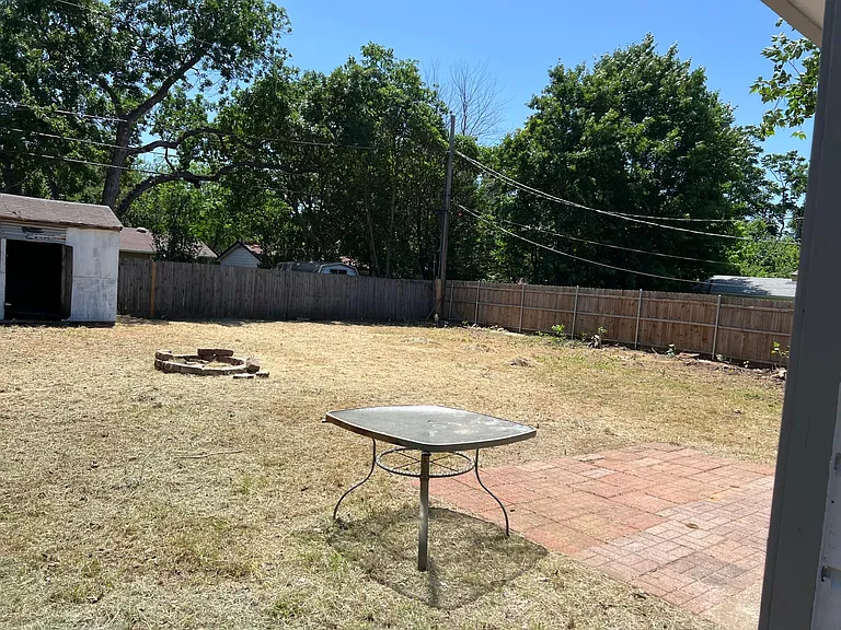 1008 Irion Dr — Photo 6