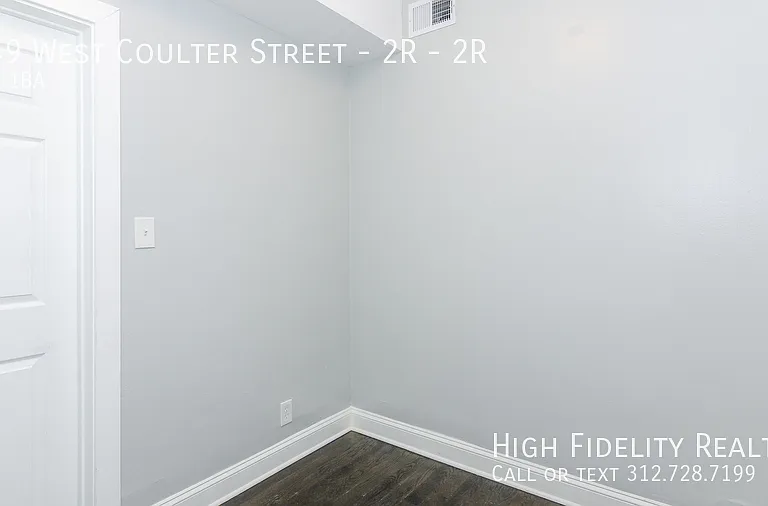 2049 W Coulter St #2R — Photo 8