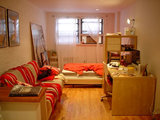 Rented by Chartwell Manhattan Realty | media 6