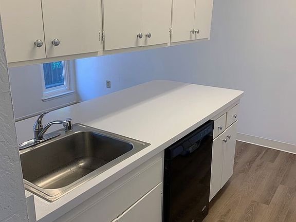 3rd image of 1851 Trinity Ave APT 215