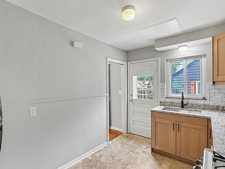 94 Crocker Blvd #94 — Photo 8