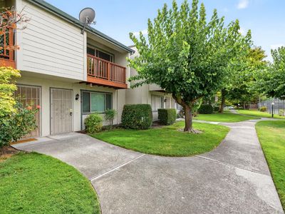 1076 Eleanor Avenue, Rohnert Park, CA, 94928