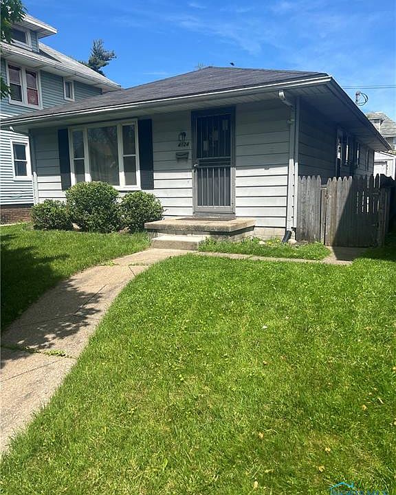 1st image of 4126 Thornton Ave