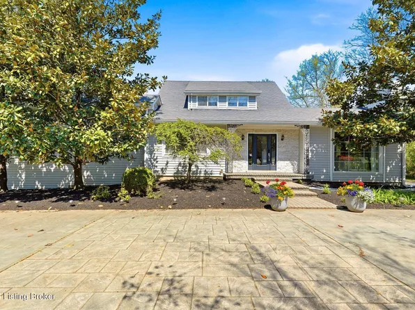 11805 Cedardale Rd, Anchorage, KY 40223