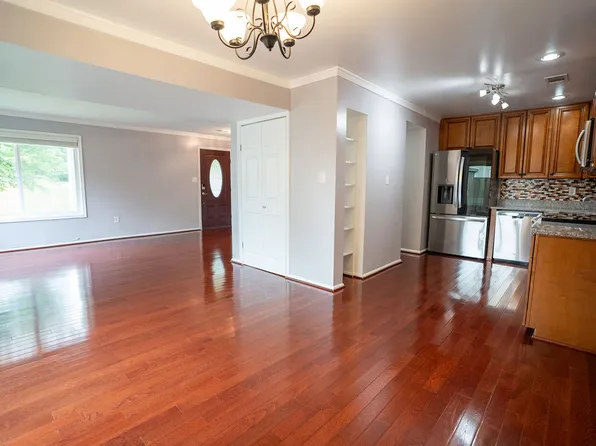 12870 Sage Ter, Germantown, MD 20874