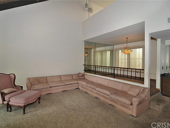 4th image of 4241 Colfax Ave Unit I