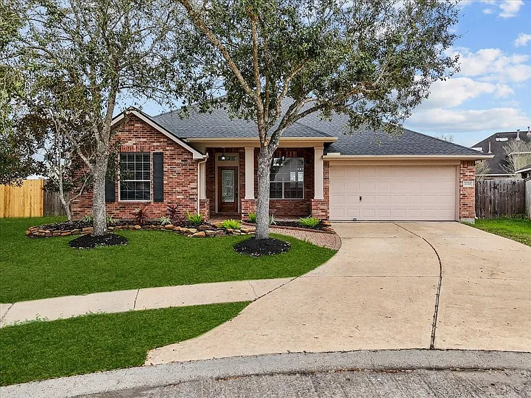 2120 Red Timber Ct — Photo 4