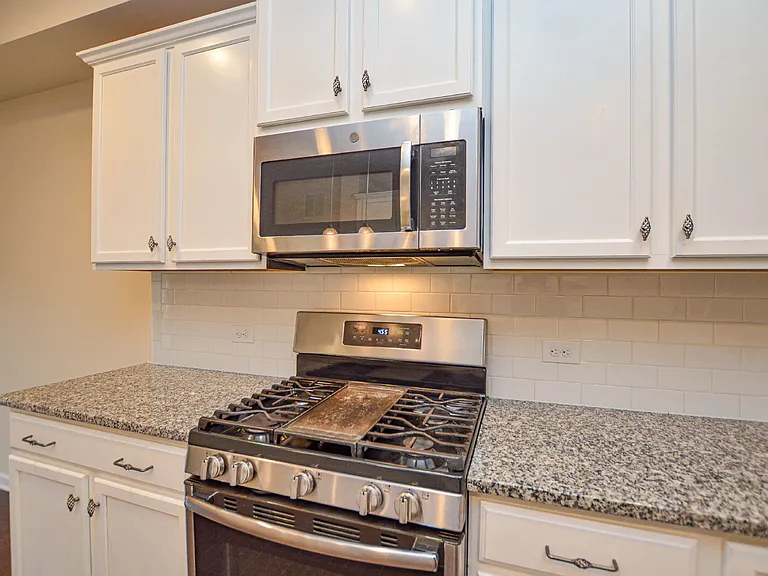 313 Annandale Dr — Photo 11