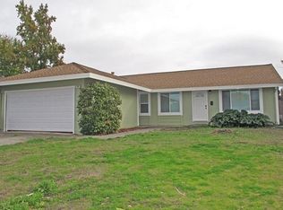 720 Lindsay Ave, Rohnert Park, CA 94928