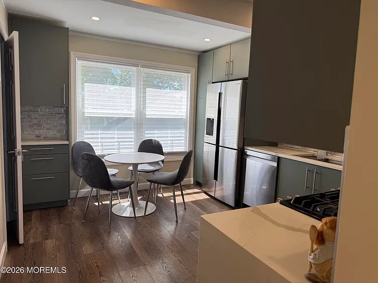 15 Beachway Ave #10 — Photo 46