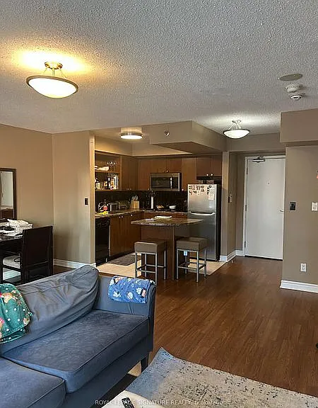 200 Victoria St #1518 — Photo 10