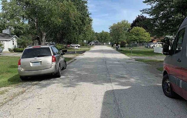 2nd image of 507 W Auburn Ln