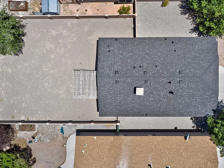 Sirocco Pl NW — Photo 23