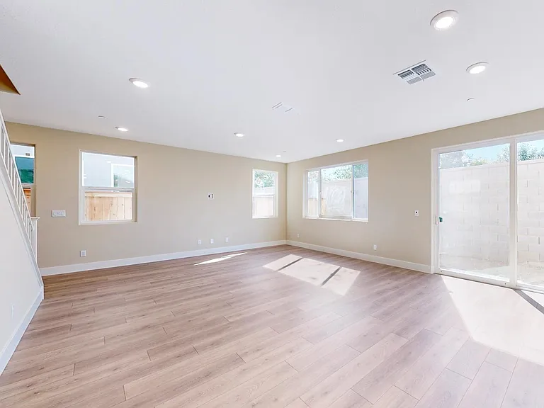 81 Lemon Twist Ct — Photo 7