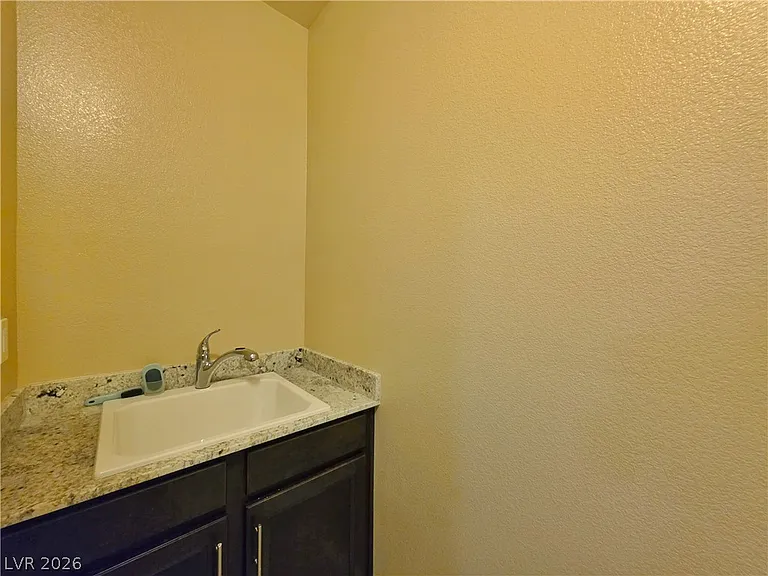 6186 Allen Cove Ct — Photo 16