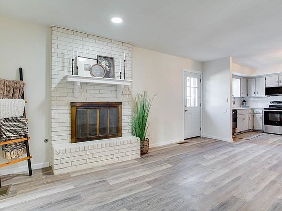 4th image of 2814 Wildoak Cir