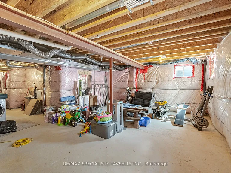 13 Lothbury Dr — Photo 36