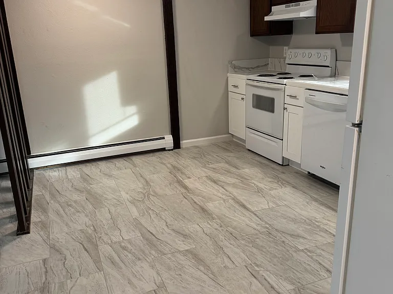 4100 Oak St #1 — Photo 5