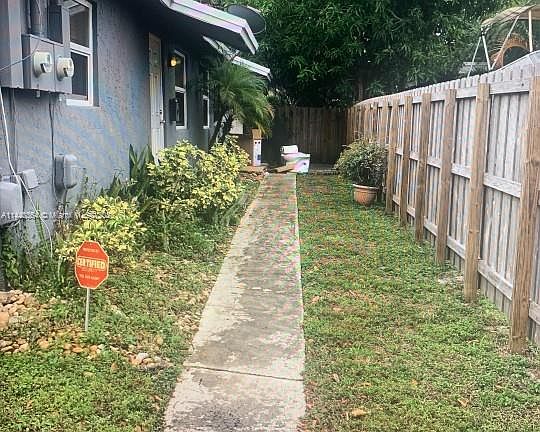5th image of 1532 NE 34th St