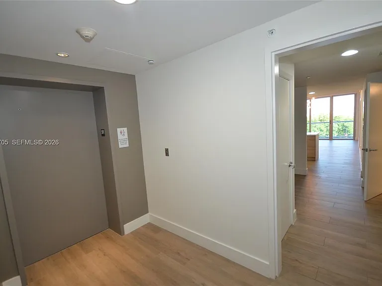 16385 Biscayne Blvd #518 — Photo 26
