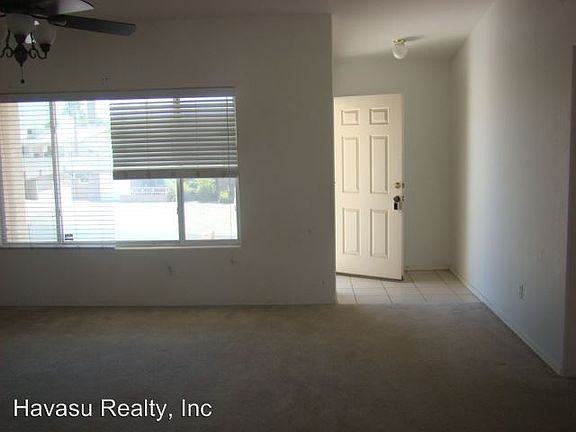5th image of 1035 Paiute Pl