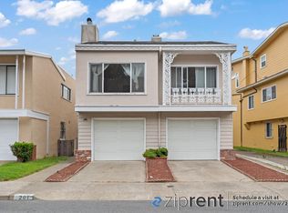201 Lakeshore Dr, San Francisco, CA 94132