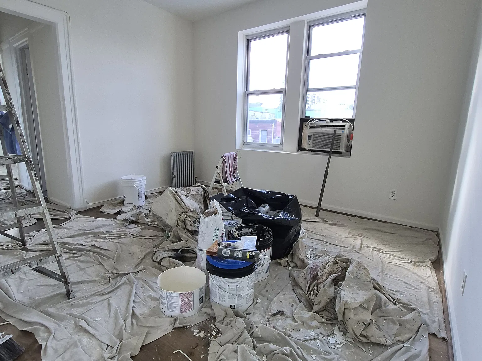 10-12 34th Avenue — Photo 2