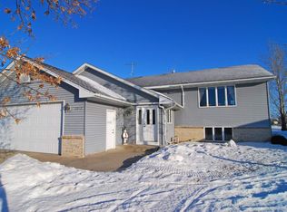 2012 Meadow St, Cologne, MN 55322