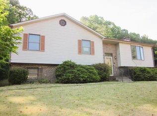 163 Fox Chase Dr, Collinsville, VA 24078