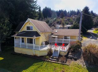 520 W 1st St, South Bend, WA