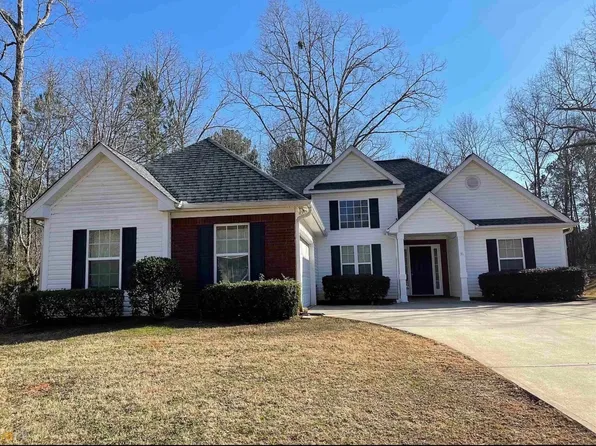 35 Bradley St, Covington, GA 30016