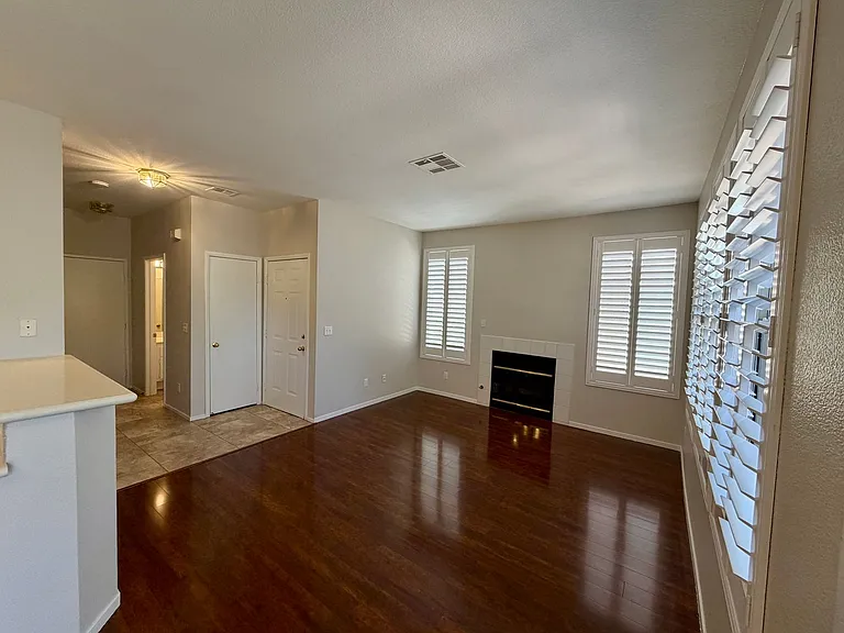 251 S Green Valley Pkwy #4011 — Photo 7