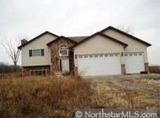 1049 250th St, Woodville, WI 54028
