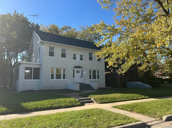 1825 W 7th Ave, Gary, IN 46404