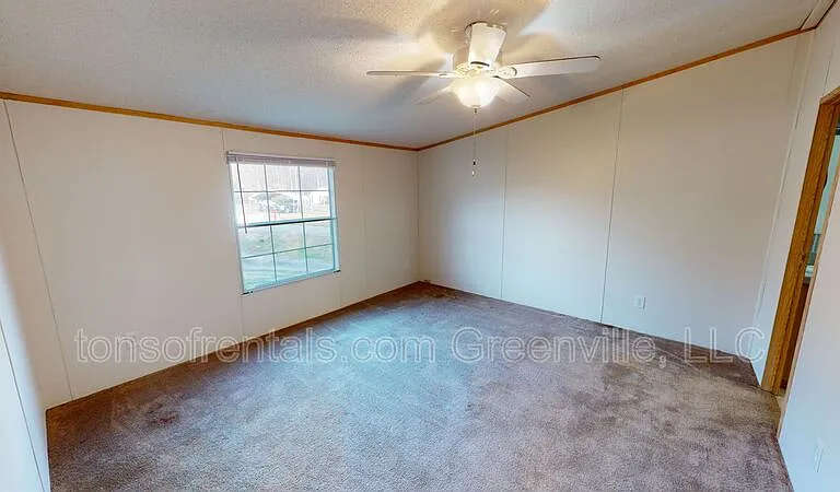 202 Bunker Ct — Photo 9
