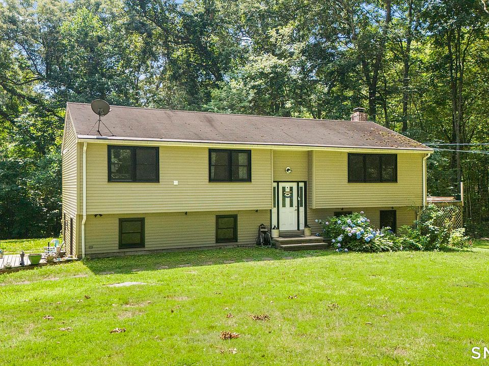 1st image of 67 Winterberry Circle