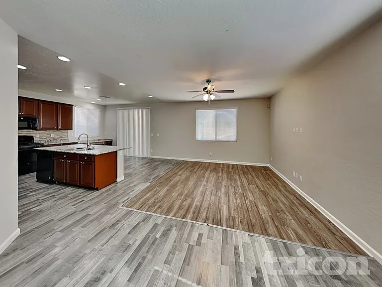 6410 Jacobville Ct — Photo 3