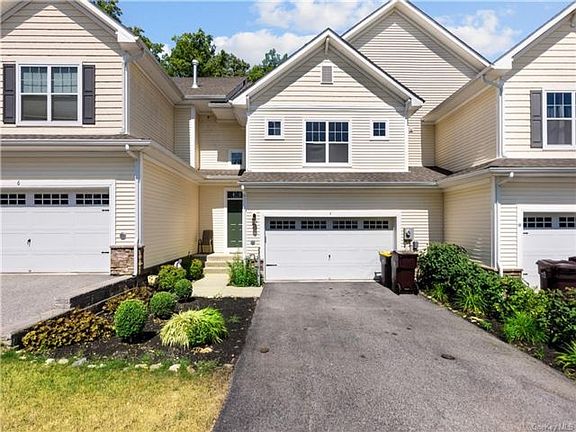 3rd image of 4 Stonerose Ct