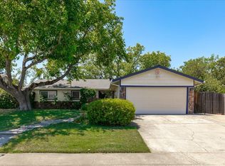 3825 Brownson St, Sacramento, CA 95821