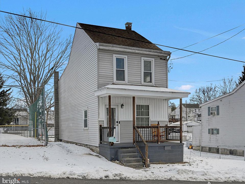 1st image of 717 5th St