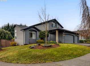 19585 Glenview Ct, Oregon City, OR 97045