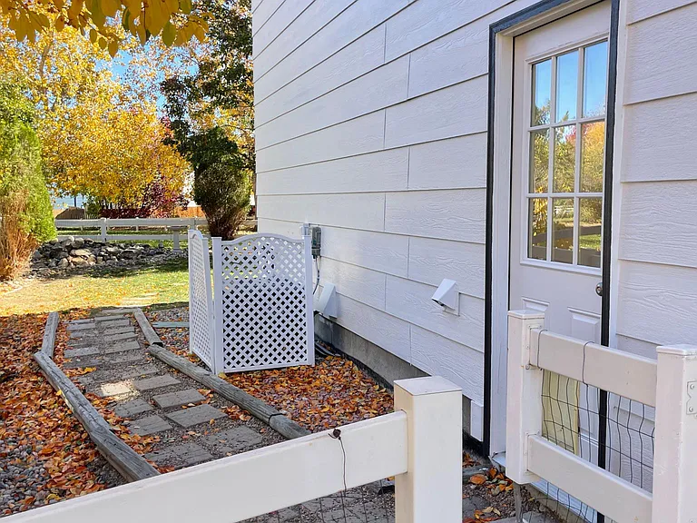 Side yard
