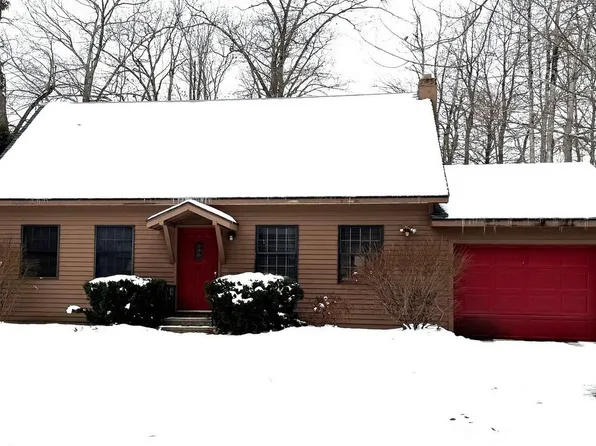 2100 VT Route 3, Pittsford, VT 05763